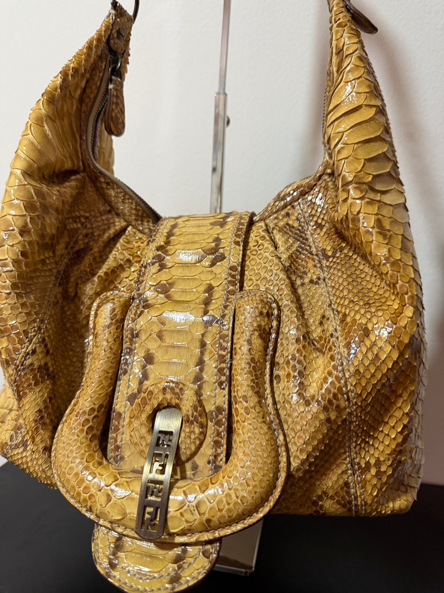 Fendi Borsa B Python Hobo